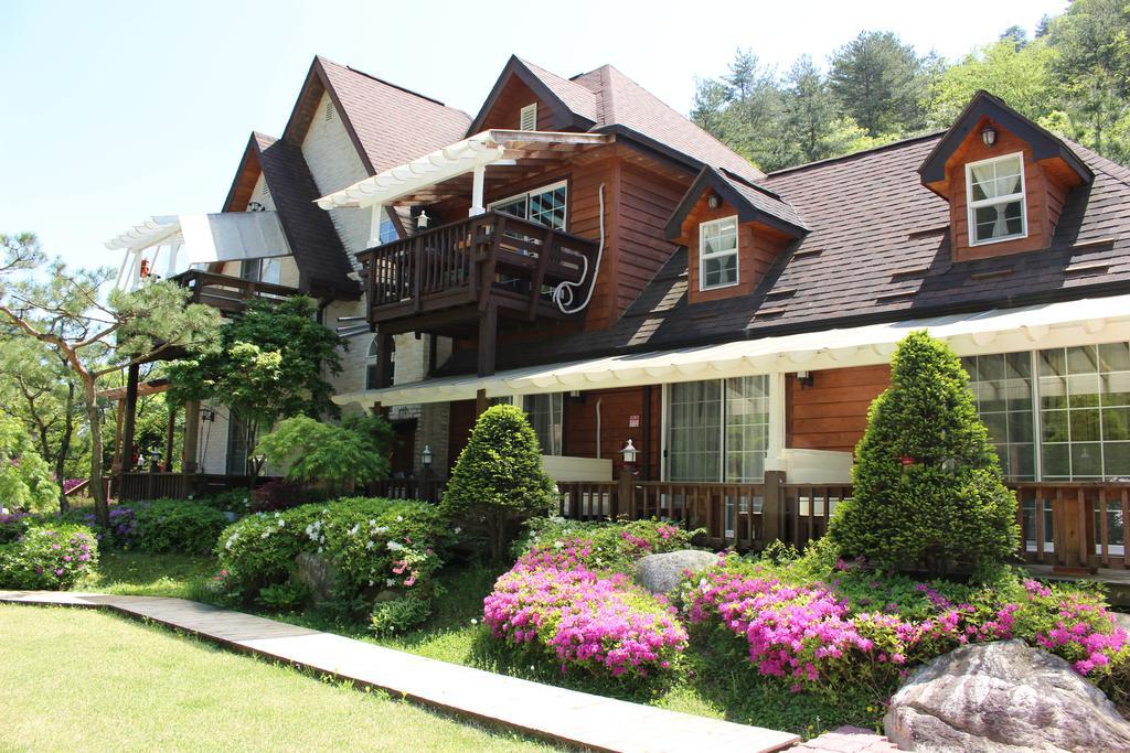 Bench House Villa Pyeongchang Exterior photo